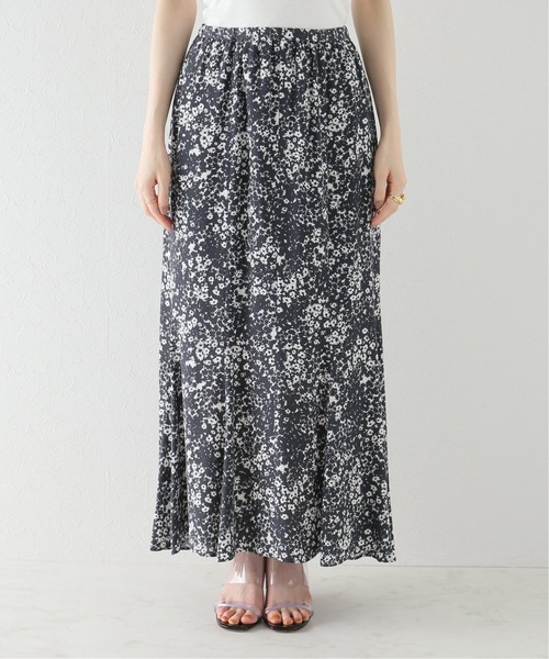 plage（プラージュ）の「Contrast flower スカート◆（スカート・レディース・チャコールグレー・38/36/34）」の5枚目の写真