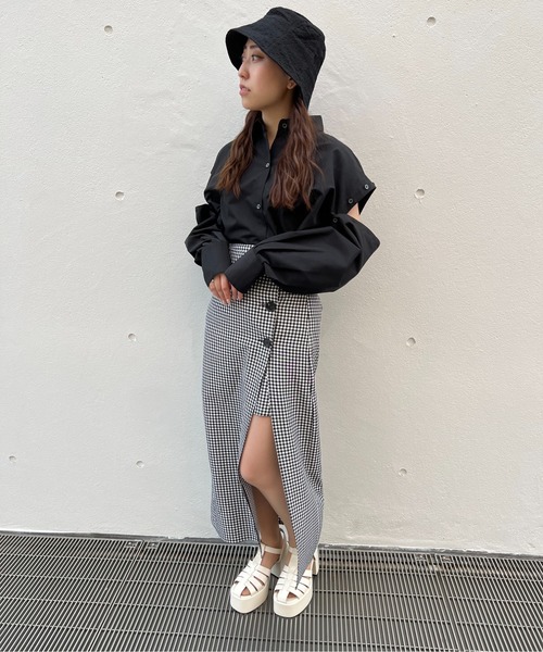 abc une face(アーベーセーアンフェイス)の「ラップスリットロングスカート(スカート・レディース・ブラック/ベージュ/ブラック系その他/ブラック系その他2・FREE)」の22枚目の写真