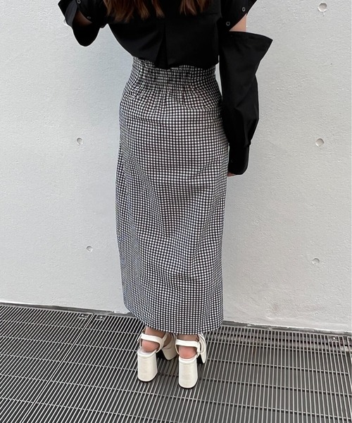 abc une face(アーベーセーアンフェイス)の「ラップスリットロングスカート(スカート・レディース・ブラック/ベージュ/ブラック系その他/ブラック系その他2・FREE)」の10枚目の写真