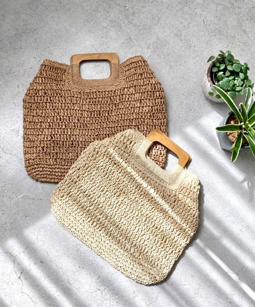 Crisp（クリスプ）の「ウッドハンドルスクエアバッグ（ハンドバッグ・レディース・ベージュ/ナチュラル・FREE）」の9枚目の写真