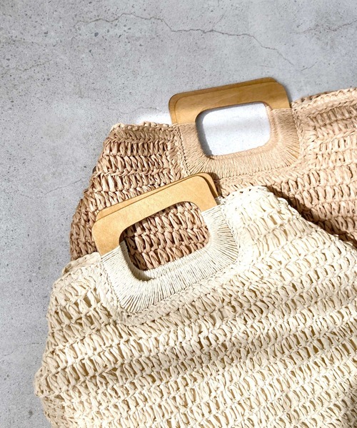 Crisp（クリスプ）の「ウッドハンドルスクエアバッグ（ハンドバッグ・レディース・ベージュ/ナチュラル・FREE）」の10枚目の写真