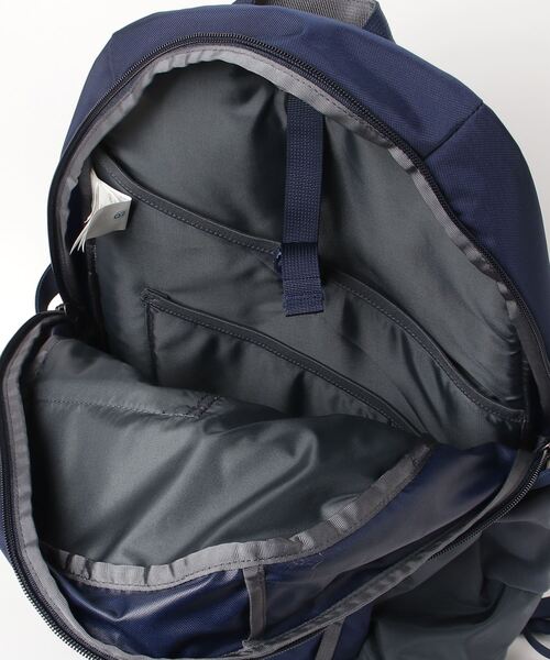 patagonia(パタゴニア)の「patagonia パタゴニア REFUGIO PACK PTG47912(ハンドバッグ・メンズ・ネイビー・ONESIZE)」の4枚目の写真