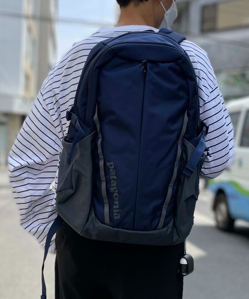 patagonia(パタゴニア)の「patagonia パタゴニア REFUGIO PACK PTG47912(ハンドバッグ・メンズ・ネイビー・ONESIZE)」の7枚目の写真
