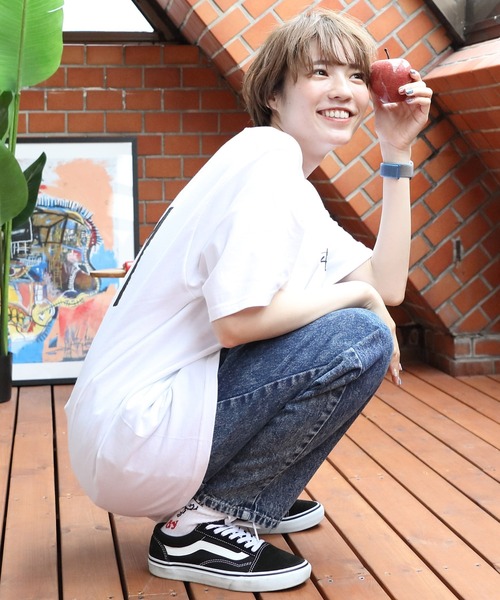 ８(eight)（エイト）の「テーパードデニムバルーンパンツ（デニムパンツ・メンズ・ブルー系その他3/ケミカルウォッシュ/インディゴブルー/ダークグリーン/ブルー系その他/ブラック/ブルー系その他2/ブラック系その他2/オフホワイト/ブラック系その他/ブルー系その他4・SMALL/MEDIUM/LARGE）」の12枚目の写真