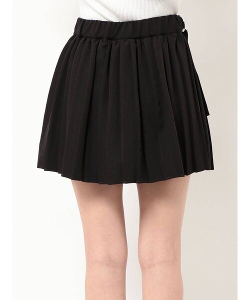 GYDA（ジェイダ）の「2WAYプリーツラップ スカートライクショートパンツ（スカート・レディース・オフホワイト/ブラック・FREE）」の8枚目の写真