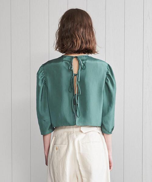H BEAUTY&YOUTH UNITED ARROWS(エイチビューティーアンドユースユナイテッドアローズ)の「<H>TAFFETA CROPPED PULLOVER/ブラウス(シャツ/ブラウス・レディース・ダークグレー/ケリー・S/M)」の9枚目の写真