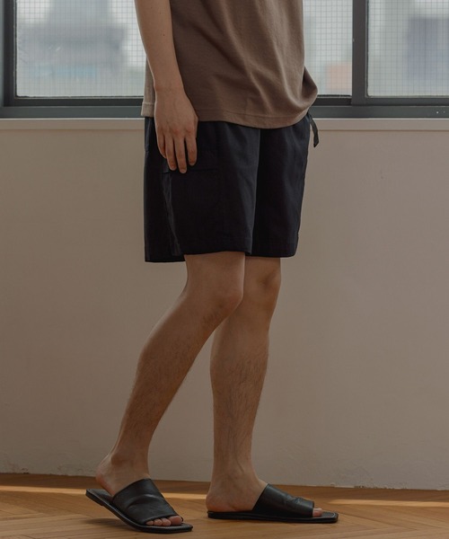 LAKOLE（ラコレ）の「カラーツイルカーゴショーツ / 345691（カーゴパンツ・メンズ・ブラック/オレンジ/アイボリー/グリーン・MEDIUM/LARGE）」の2枚目の写真