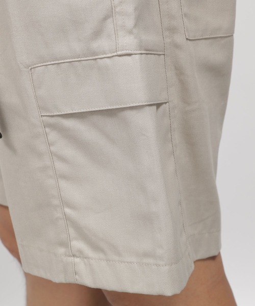 LAKOLE（ラコレ）の「カラーツイルカーゴショーツ / 345691（カーゴパンツ・メンズ・ブラック/オレンジ/アイボリー/グリーン・MEDIUM/LARGE）」の22枚目の写真