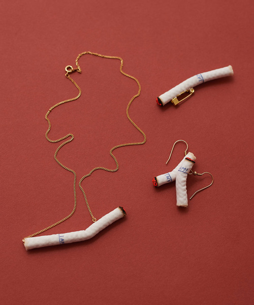 I am I in fact...（アイアムアイインファクト）の「<azusaiio> IAMI 別注 タバコネックレス（ネックレス・レディース・ホワイト・FREE）」の6枚目の写真