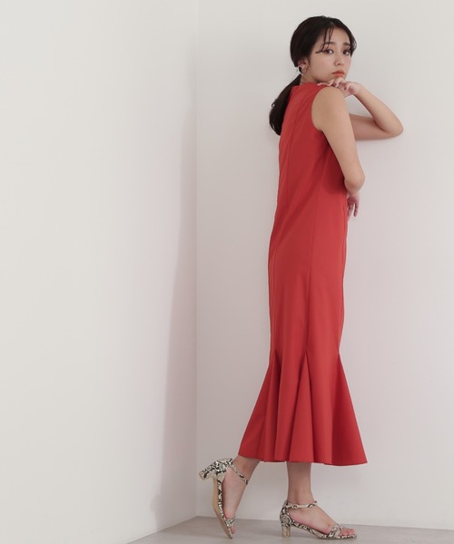 NATURAL BEAUTY BASIC（ナチュラルビューティーベーシック）の「ゴアードマキシワンピース（ワンピース・レディース・オレンジ/ラベンダー/ブラック・MEDIUM）」の6枚目の写真