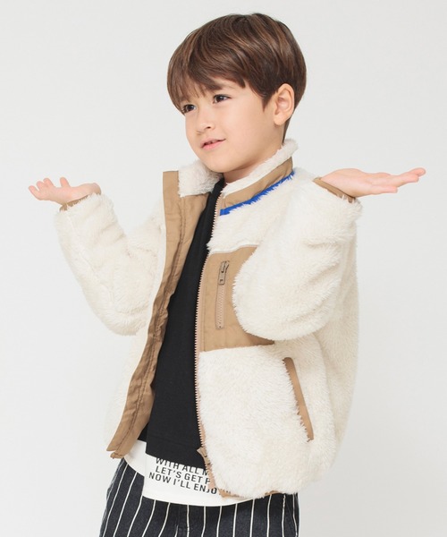 BRANSHES(ブランシェス)の「【やわらか】ボアジャケット(ブルゾン・キッズ・ブラック/アイボリー/カモフラージュ・100/90/130/110/140/120/150/160)」の21枚目の写真