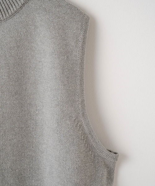 WHIMSIC(ウィムジック)の「【WHIMSIC】ドライビングニットベスト(ベスト・レディース・ブラック/オリーブ/グレー・FREE)」の7枚目の写真