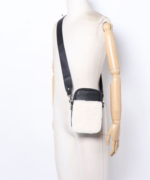 ikot（イコット）の「【Scrap Book × ikot】ムートンショルダー（ショルダーバッグ・レディース・ブルー/グリーン/イエロー/ホワイト・FREE）」の10枚目の写真