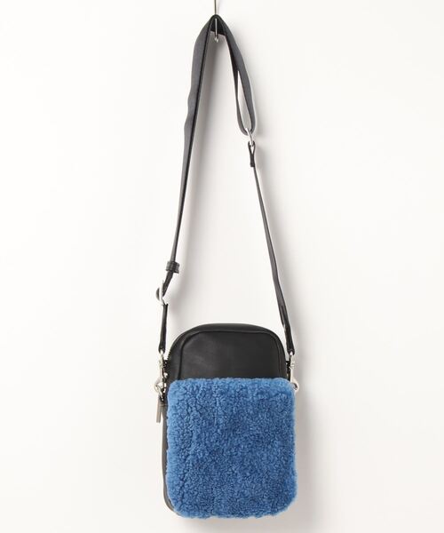 ikot（イコット）の「【Scrap Book × ikot】ムートンショルダー（ショルダーバッグ・レディース・ブルー/グリーン/イエロー/ホワイト・FREE）」の7枚目の写真