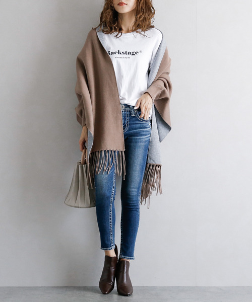 La-gemme（ラジェム）の「ストール風羽織カーディガン（カーディガン/ボレロ・レディース・ブラック×グレー/ブルー系その他/チェック/ブラウン系その他3/ブルー系その他2/ブラウン系その他/ブラウン系その他2/グレー×ピンク・フリー）」の10枚目の写真