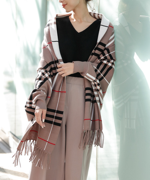 La-gemme（ラジェム）の「ストール風羽織カーディガン（カーディガン/ボレロ・レディース・ブラック×グレー/ブルー系その他/チェック/ブラウン系その他3/ブルー系その他2/ブラウン系その他/ブラウン系その他2/グレー×ピンク・フリー）」の15枚目の写真