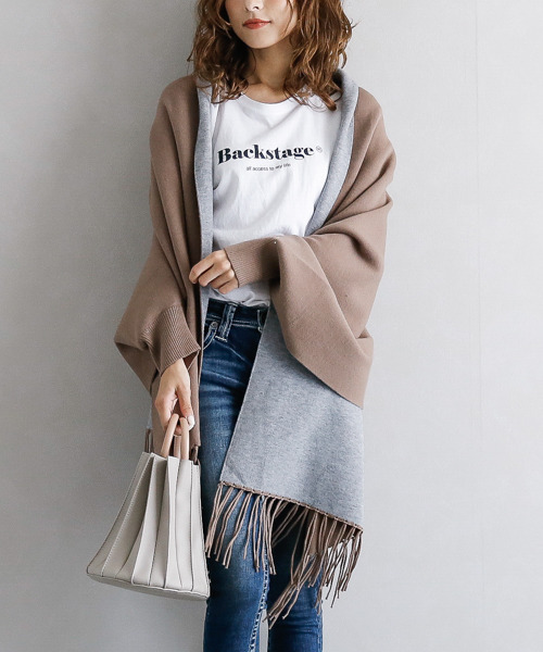 La-gemme（ラジェム）の「ストール風羽織カーディガン（カーディガン/ボレロ・レディース・ブラック×グレー/ブルー系その他/チェック/ブラウン系その他3/ブルー系その他2/ブラウン系その他/ブラウン系その他2/グレー×ピンク・フリー）」の11枚目の写真