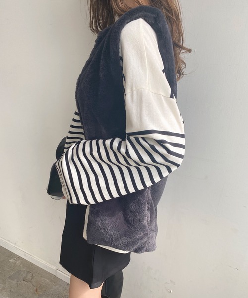 Futier land(フューティアランド)の「ファーベスト付きキルティングコート(ノーカラージャケット・レディース・アイボリー/ブラック/グレイッシュベージュ・MEDIUM)」の21枚目の写真