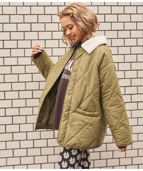 anap mimpi（アナップミンピ）の「2WAYダイヤキルト襟ボアブルゾン（ブルゾン・レディース・ブラック/カーキ/ベージュ・FREE）」の6枚目の写真