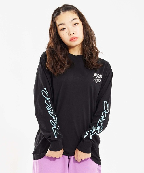 X-girl（エックスガール）の「BLOOM L/S TEE（Tシャツ/カットソー・レディース・アッシュ/ホワイト/ブラック・M/XL/L/S）」の13枚目の写真