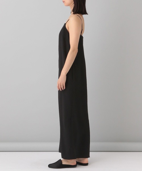 e/rm（イーアールエム）の「【e/rm】テクスチャーキャミワンピース（ワンピース・レディース・ブラック/アイボリー・FREE）」の11枚目の写真