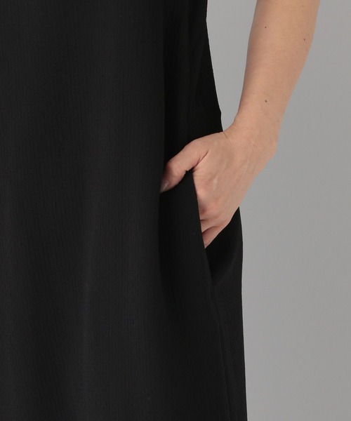 e/rm（イーアールエム）の「【e/rm】テクスチャーキャミワンピース（ワンピース・レディース・ブラック/アイボリー・FREE）」の15枚目の写真