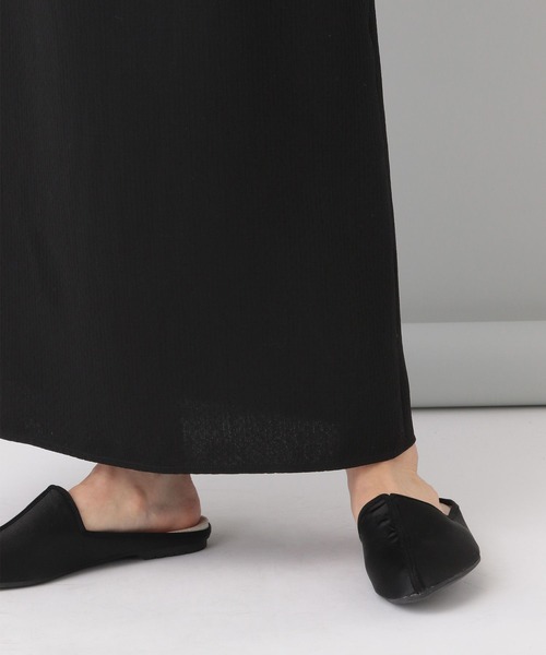 e/rm（イーアールエム）の「【e/rm】テクスチャーキャミワンピース（ワンピース・レディース・ブラック/アイボリー・FREE）」の16枚目の写真