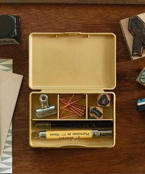 PENCO（ペンコ）の「penco ペンコ ストレージコンテナー ダブルサイド 収納ケース ボックス（収納グッズ・レディース・イエロー/ネイビー/ライトブルー/ホワイト/クリア/グリーン/ブラック/ベージュ/オレンジ・FREE）」の4枚目の写真