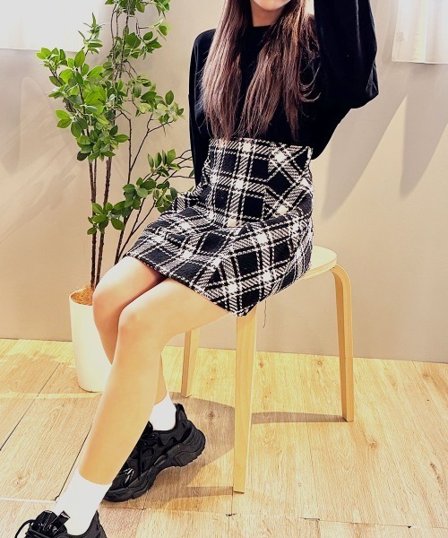 PRIVATE  BEACH（プライベートビーチ）の「バイヤスチェック柄ミニスカート スカパン（スカート・レディース・オフホワイト/ブラック・FREE/M/L）」の11枚目の写真