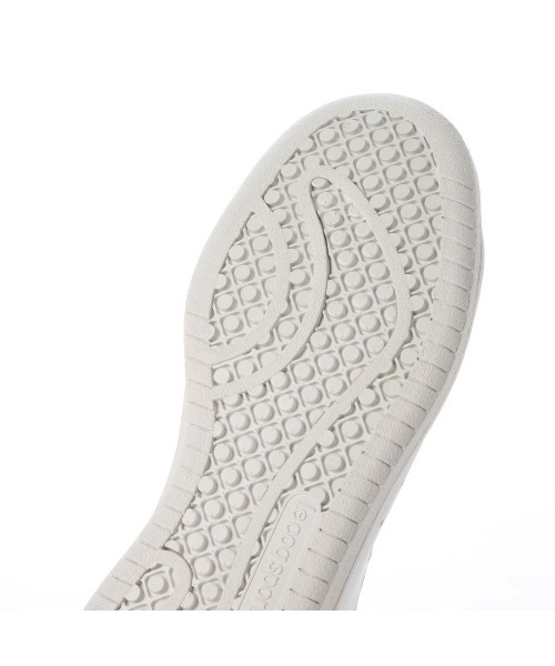 le coq sportif（ルコックスポルティフ）の「コートスタイルスニーカー（LAローランSL／LA ROLANDSL）（スニーカー・レディース・ブラック/杢グレー/ブルー系その他/シルバー系その他4/ホワイト系その他/シルバー系その他3/ブラック×ブラック・23cm/23.5cm/24cm/24.5cm/25cm/22.5cm）」の12枚目の写真