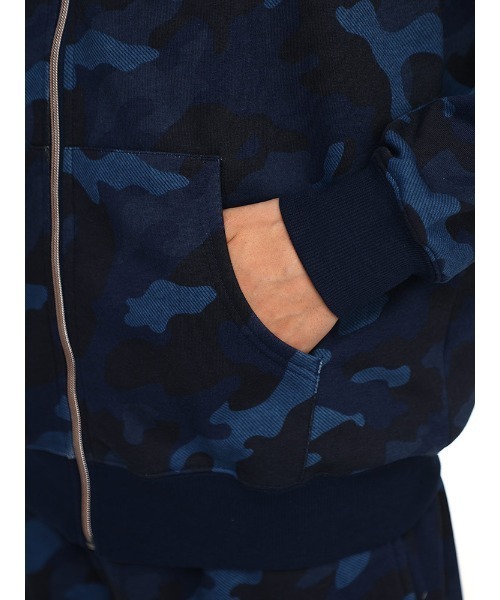 OUTDOOR PRODUCTS（アウトドアプロダクツ）の「迷彩柄 フルジップ