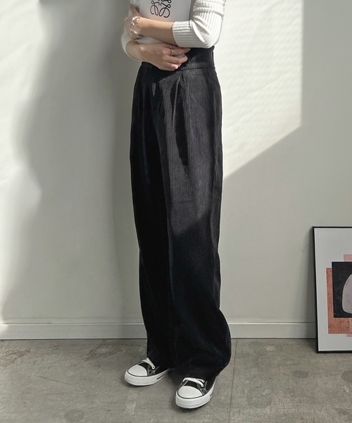 Futier land（フューティアランド）の「ハイウエストコーデュロイスラックス（スラックス・レディース・ブラック/ブラウン/アイボリー・MEDIUM/LARGE）」の10枚目の写真