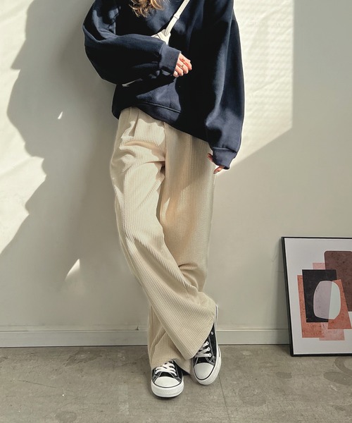 Futier land（フューティアランド）の「ハイウエストコーデュロイスラックス（スラックス・レディース・ブラック/ブラウン/アイボリー・MEDIUM/LARGE）」の12枚目の写真