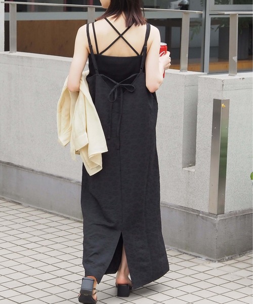 tiptop（ティップトップ）の「バックリボンアソートキャミワンピース（ワンピース・レディース・ブラック系その他/アイボリー/ブラック/ホワイト系その他/ネイビー/イエロー・FREE）」の5枚目の写真