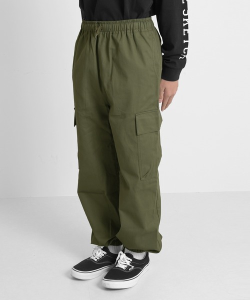 GLAZOS（グラソス）の「[ワイドテーパード]ツイル・カーゴパンツ（カーゴパンツ・キッズ・ブラック/カーキ/ベージュ・160cm/170cm/150cm/140cm）」の13枚目の写真