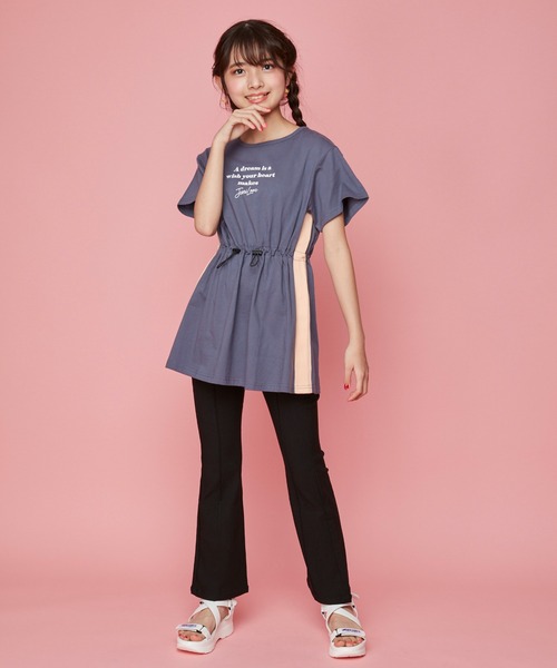 JENNI love(ジェニィラブ)の「美脚ウルトラストレッチフレアパンツ(その他パンツ・キッズ・ベージュ/ブラック/ミント・160cm/140cm/150cm/130cm)」の4枚目の写真