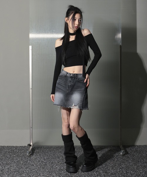 FOLLOWIN（フォロウィン）の「ビンテージダメージウォッシングデニムミニスカート（デニムスカート・レディース・ブルー/ライトブルー/ブラック・MEDIUM/SMALL/LARGE）」の15枚目の写真