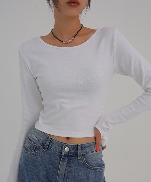 BLACKUP（ブラックアップ）の「[MADE] クロップフィンガーホールウォーマーTシャツ（Tシャツ/カットソー・レディース・ホワイト/ブラック/ミント/ブラウン/グレー・ONE SIZE）」の2枚目の写真