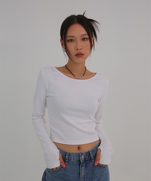 BLACKUP（ブラックアップ）の「[MADE] クロップフィンガーホールウォーマーTシャツ（Tシャツ/カットソー・レディース・ホワイト/ブラック/ミント/ブラウン/グレー・ONE SIZE）」の11枚目の写真