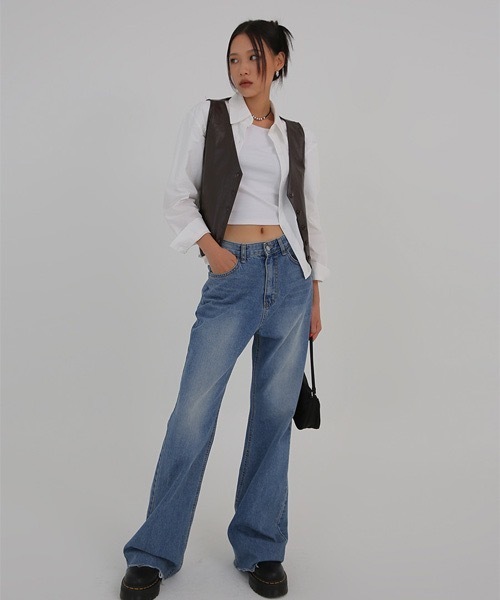 BLACKUP（ブラックアップ）の「[MADE] クロップフィンガーホールウォーマーTシャツ（Tシャツ/カットソー・レディース・ホワイト/ブラック/ミント/ブラウン/グレー・ONE SIZE）」の6枚目の写真