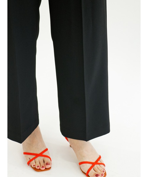 Te chichi（テチチ）の「麻調ワイドフルレングスパンツ（セットアップ可）（その他パンツ・レディース・ブラック/オフホワイト・SMALL/MEDIUM）」の14枚目の写真