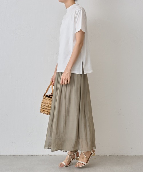 BEARDSLEY(ビアズリー)の「モックネック後ろ釦Tシャツ(Tシャツ/カットソー・レディース・ネイビー/ホワイト/ブラック×ホワイト・FREE)」の16枚目の写真