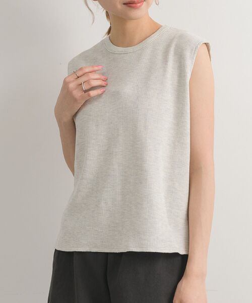 Kari & lili（カウリアンドリィリィ）の「ワッフルノースリTOPS（Tシャツ/カットソー・レディース・ホワイト系その他/ライトグレー・FREE）」の11枚目の写真