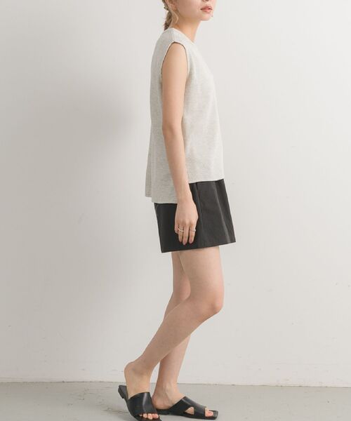 Kari & lili（カウリアンドリィリィ）の「ワッフルノースリTOPS（Tシャツ/カットソー・レディース・ホワイト系その他/ライトグレー・FREE）」の16枚目の写真