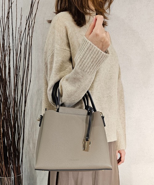 MERCURYDUO（マーキュリーデュオ）の「【MERCURYDUO/マーキュリーデュオ】両アオリポケット　ハンドバッグ　キーリングチャーム付き（トートバッグ・レディース・アイボリー/ブラック/ベージュ・FREE）」の22枚目の写真