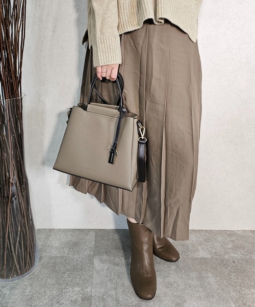 MERCURYDUO（マーキュリーデュオ）の「【MERCURYDUO/マーキュリーデュオ】両アオリポケット　ハンドバッグ　キーリングチャーム付き（トートバッグ・レディース・アイボリー/ブラック/ベージュ・FREE）」の21枚目の写真