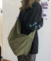 Lilamusant（リラミュゾン）の「《Lilamusant(リラミュゾン)》ニュースペーパーバッグ コットン キャンバス ヴィンテージ ショルダー（ショルダーバッグ）」