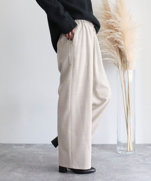 fredy emue（フレディエミュ）の「ウール混イージーパンツ（その他パンツ・レディース・ブラック/ベージュ/ブラック系その他3・36/38）」の12枚目の写真