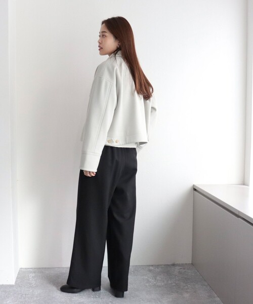 fredy emue（フレディエミュ）の「ウール混イージーパンツ（その他パンツ・レディース・ブラック/ベージュ/ブラック系その他3・36/38）」の18枚目の写真