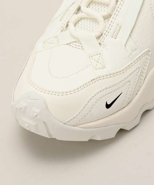 SLOBE IENA（スローブイエナ）の「【NIKE/ナイキ】 TC7900スニーカー（スニーカー・レディース・ホワイト・24.5cm/23.5cm/24cm/23cm）」の14枚目の写真
